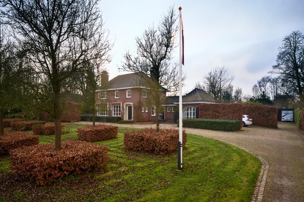 Aarle-Rixtel – Helmondseweg 4